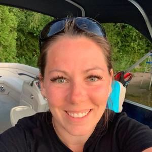 Meet your Posher, Sara